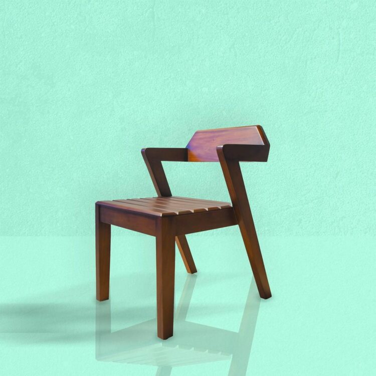Xylo-Reeper-Sitout-chair