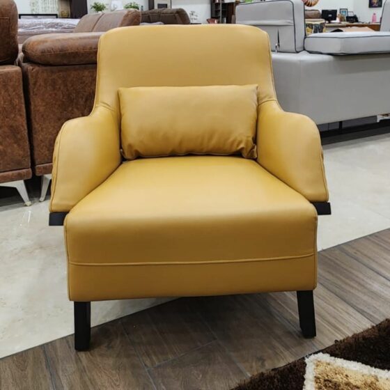 Prizma_Accent_Chair_front_view