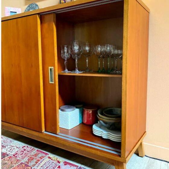 Wooden Cabinet_With_Sliding_Door_close_up