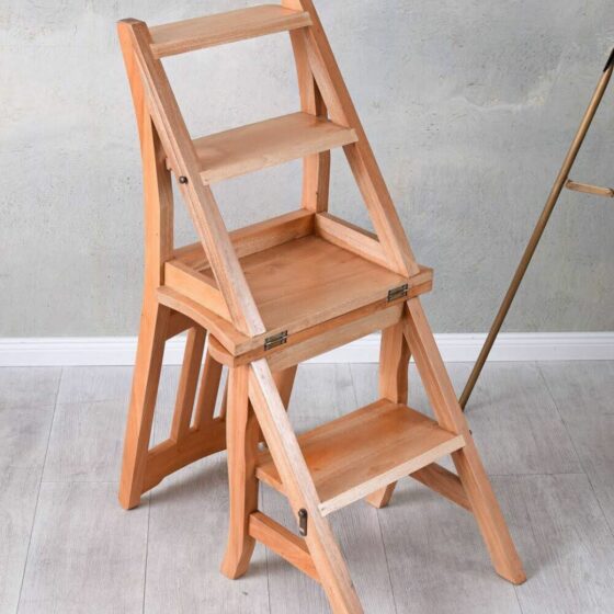 Teak_Wood_Ladder_Chair _Close_Look