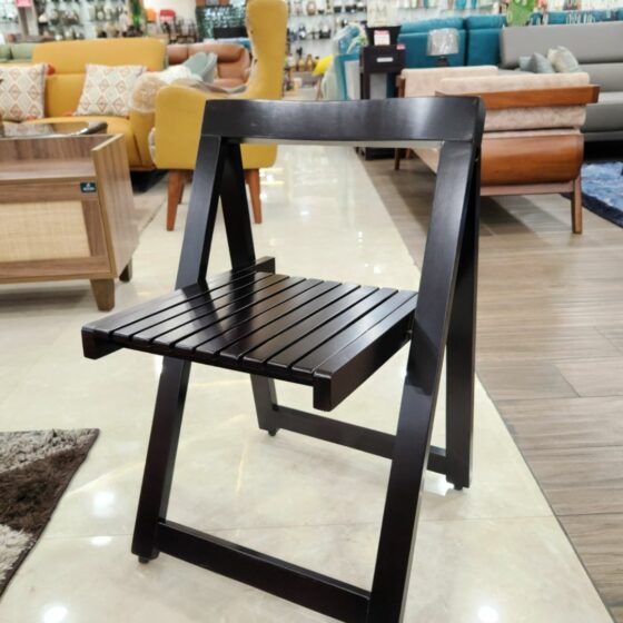 Folding_Dining_Chair_frontside