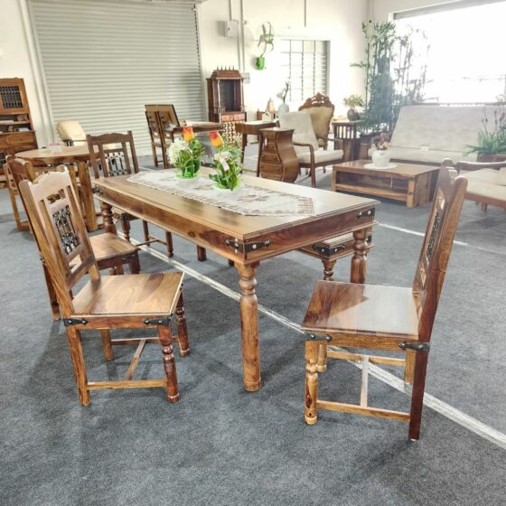 Jali_Dining_Set_chairs
