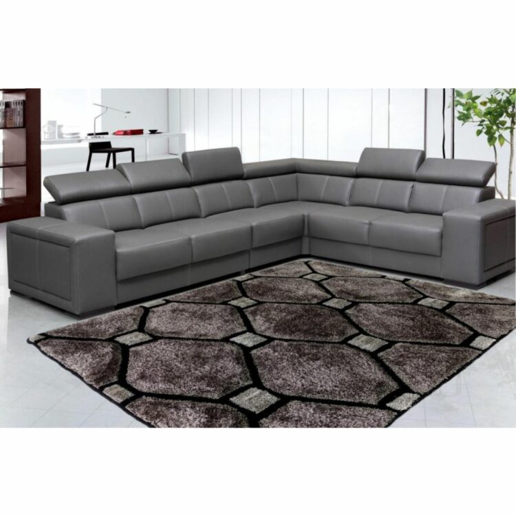 Liberty_Grey_Designer_Shaggy_Carpet-with_sofa