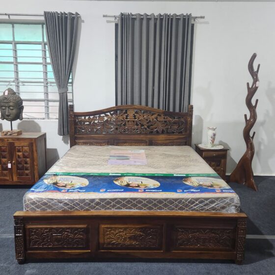 Sheesham_Wood_Hand_Carved_Design_Cot_Front_View