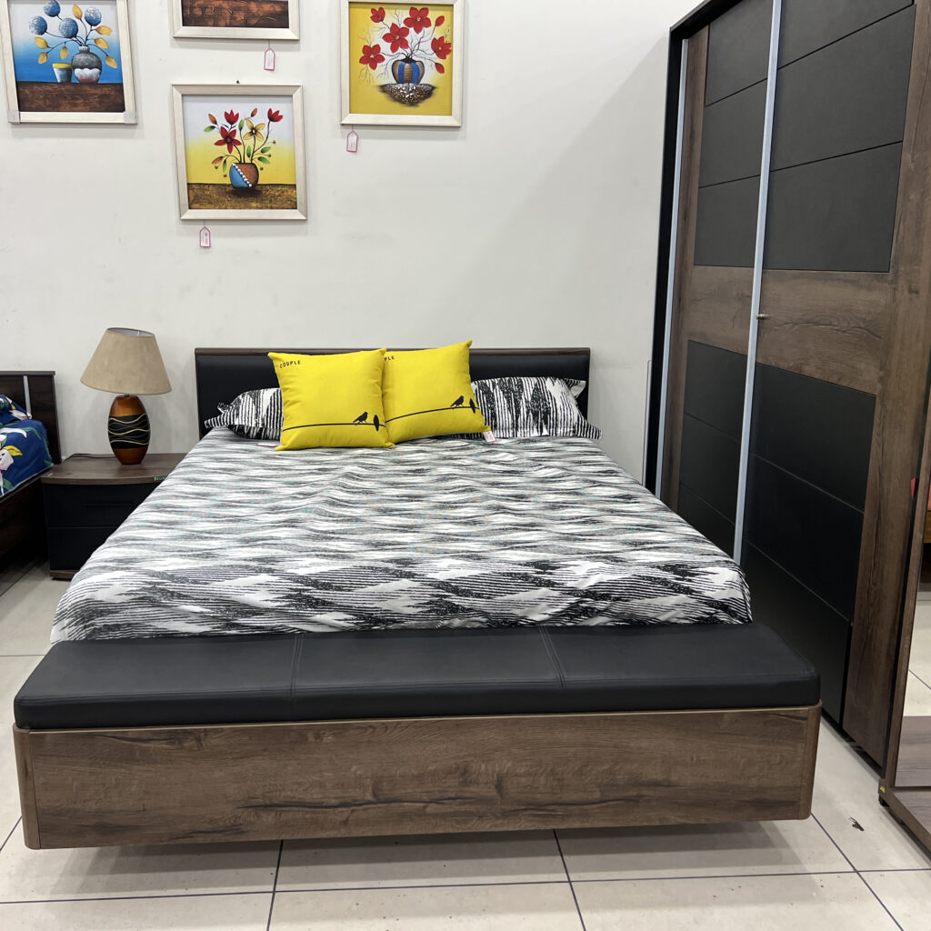 Rondino Half Lift Hydrolic Cot